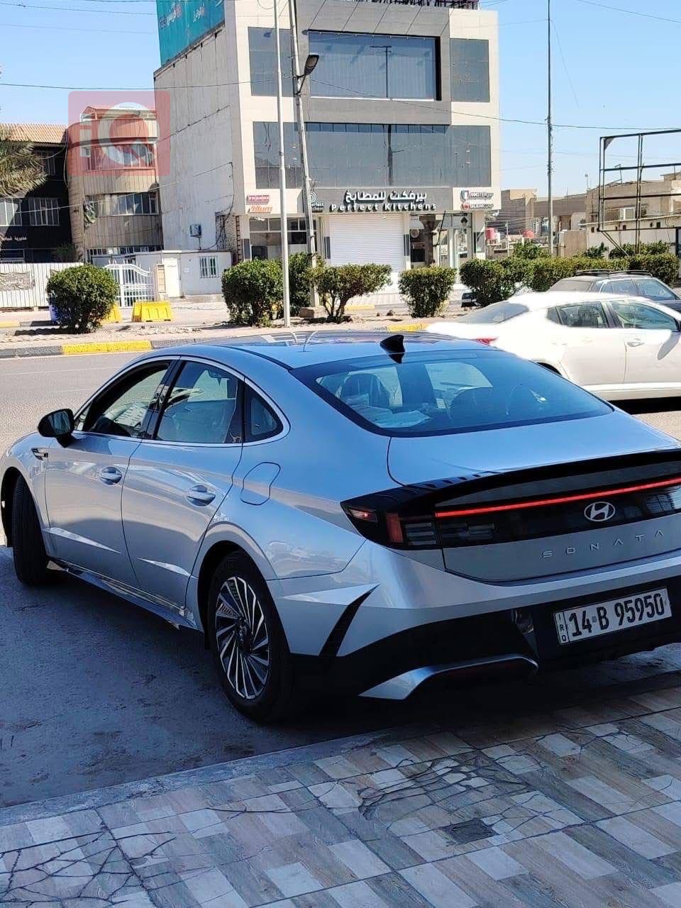 هيونداي سوناتا